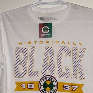 CROSS COLOURS CLOTHING WITHOUT PREJUDICE BLACK COLLEGES WHITE T-SHIRT-M NWT
